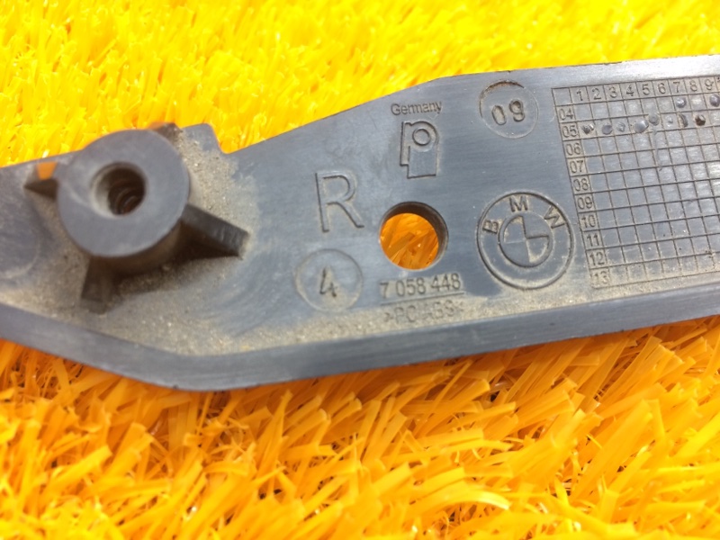 крепление бампера, 500 рублей, Красноярск