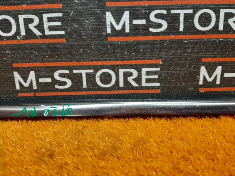 Молдинг стекла внешний, 350 рублей, Красноярск