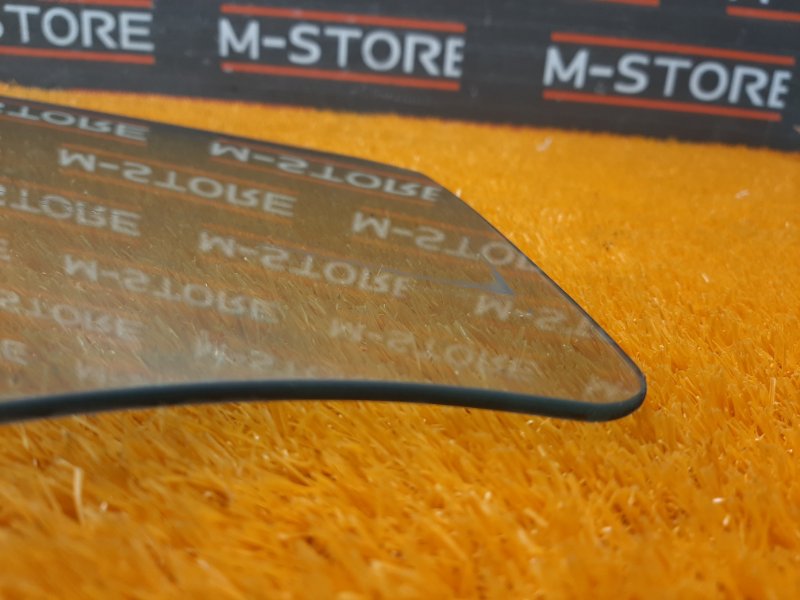 Стекло боковое, 600 рублей, Красноярск