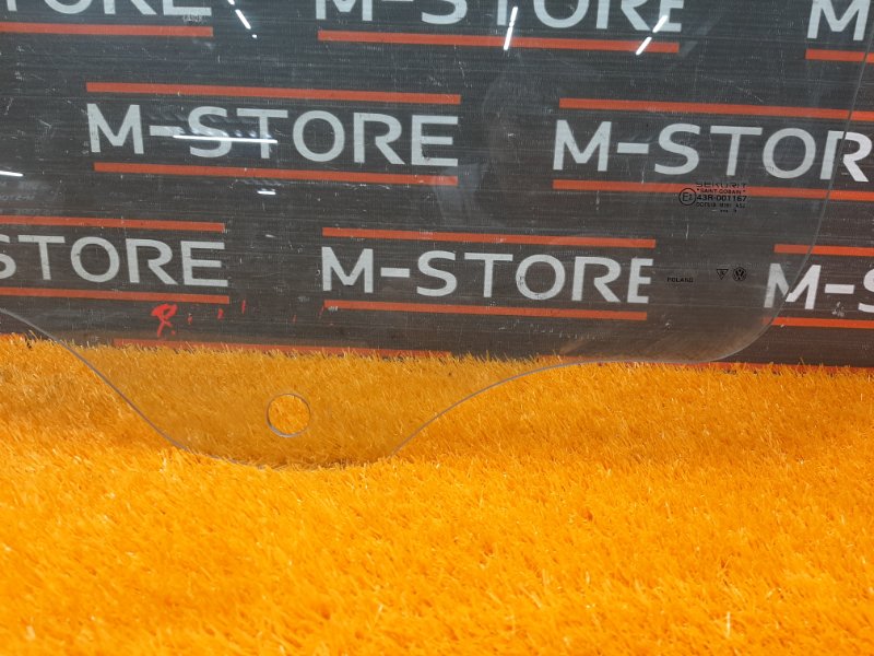 Стекло боковое, 860 рублей, Красноярск