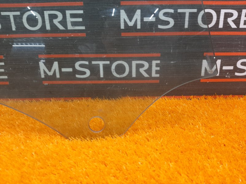 Стекло боковое, 900 рублей, Красноярск