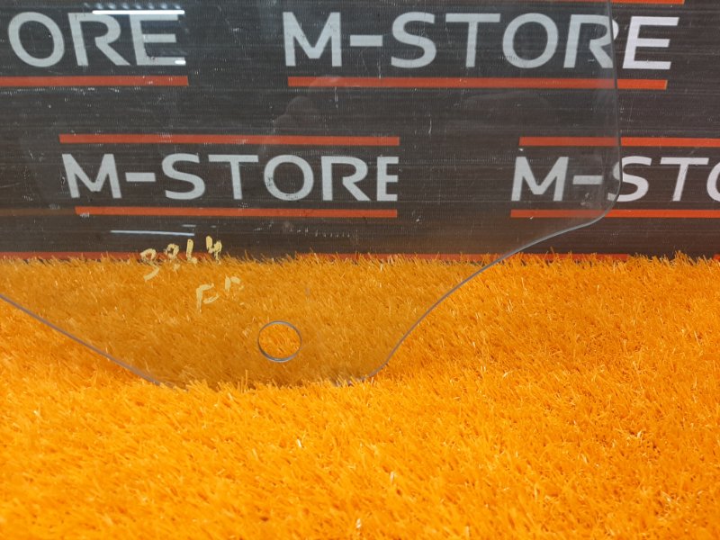 Стекло боковое, 860 рублей, Красноярск