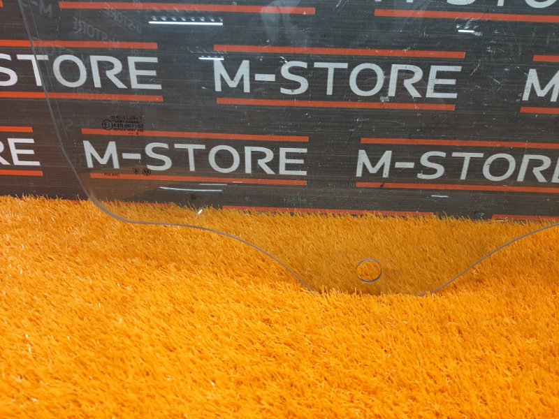 Стекло боковое, 860 рублей, Красноярск