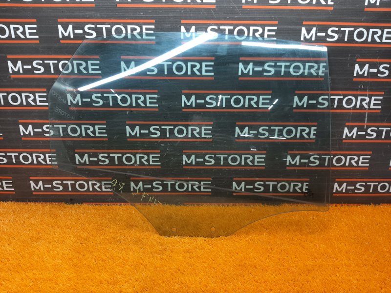 Стекло боковое, 980 рублей, Красноярск