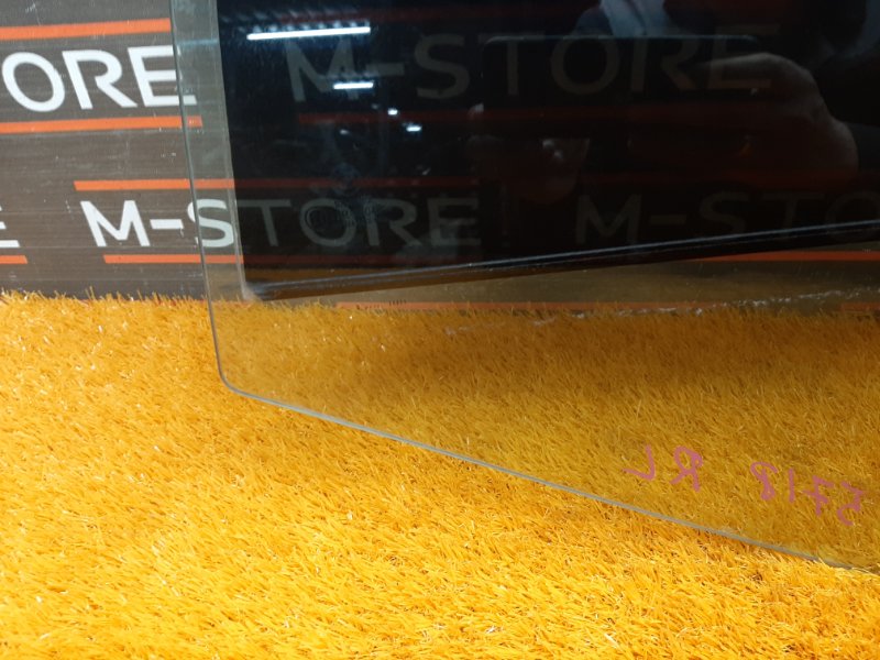 Стекло боковое, 350 рублей, Красноярск