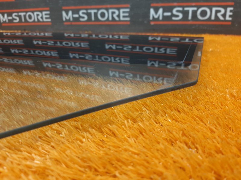 Стекло боковое, 350 рублей, Красноярск