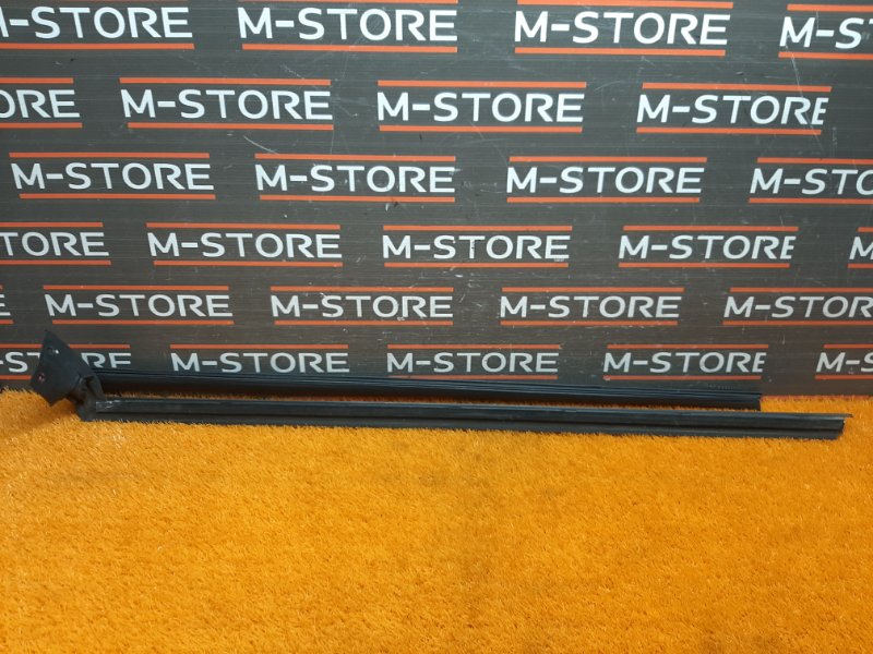 Молдинг стекла внешний, 790 рублей, Красноярск