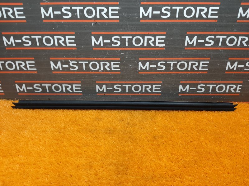 уплотнитель стекла двери, 630 рублей, Красноярск