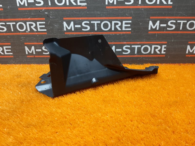 подкрылок, 500 рублей, Красноярск