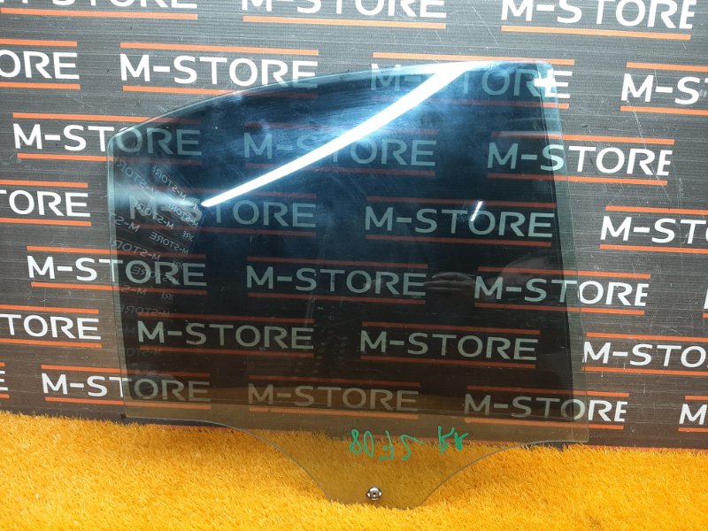 Стекло боковое, 540 рублей, Красноярск