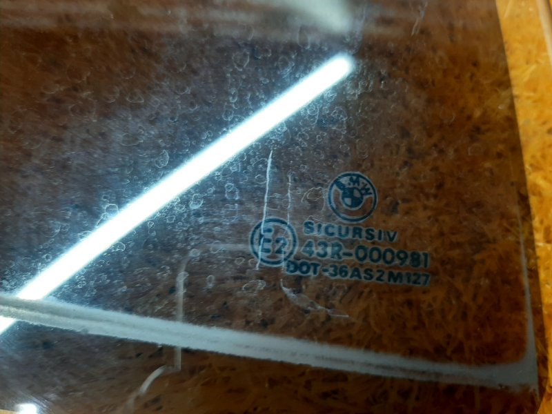 Стекло боковое, 300 рублей, Красноярск