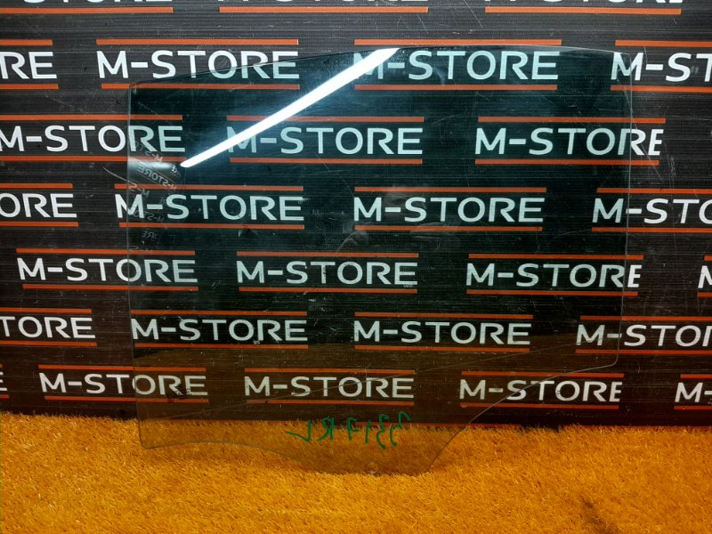 Стекло боковое, 600 рублей, Красноярск