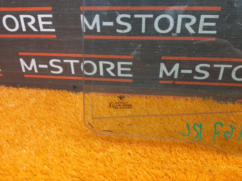 Стекло боковое, 540 рублей, Красноярск