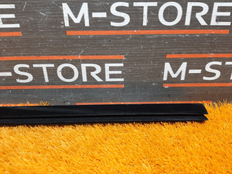 уплотнитель стекла двери, 340 рублей, Красноярск