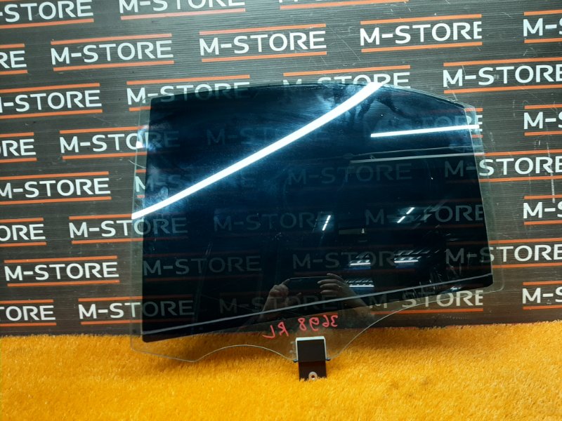 Стекло боковое, 670 рублей, Красноярск