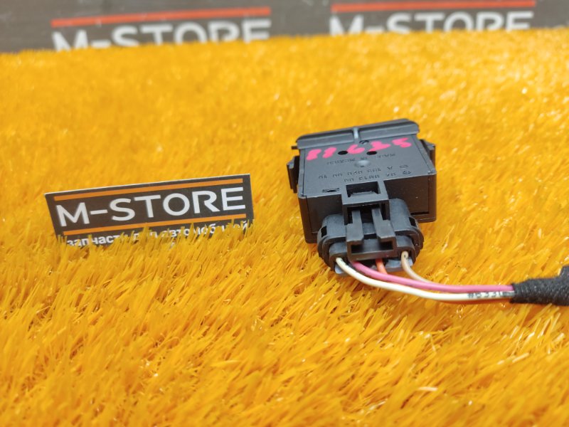 Кнопка корректора фар, 350 рублей, Красноярск