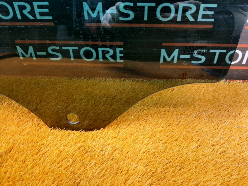 Стекло боковое, 540 рублей, Красноярск