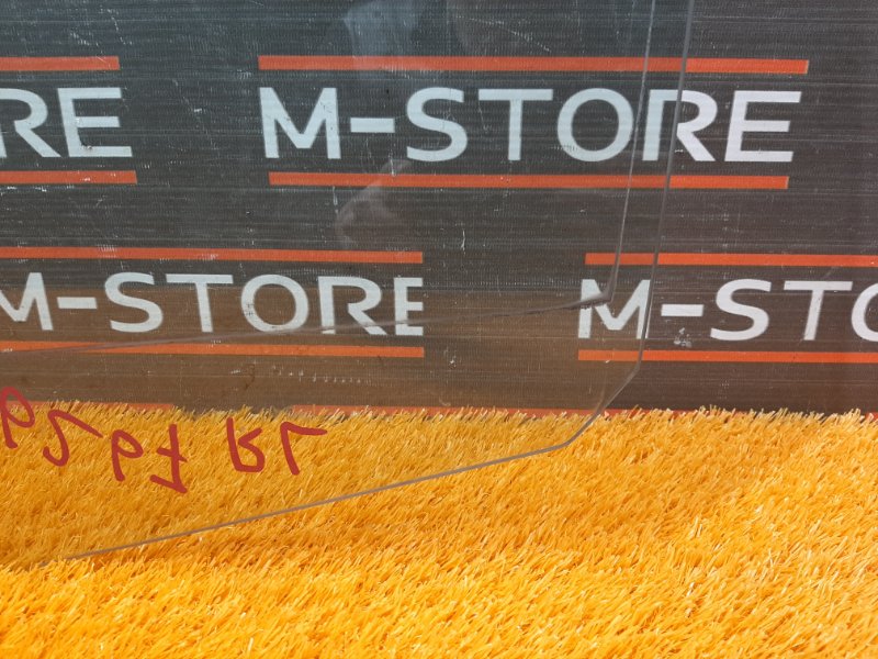 Стекло боковое, 540 рублей, Красноярск