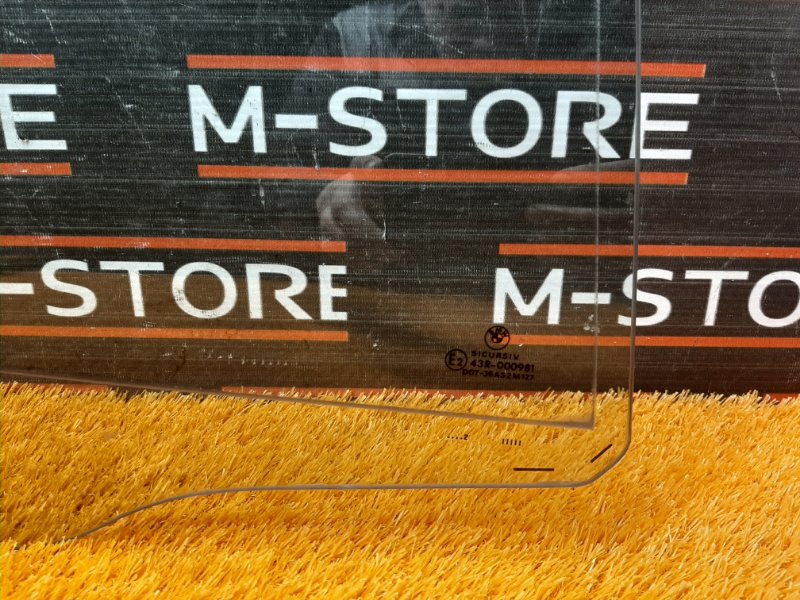 Стекло боковое, 540 рублей, Красноярск