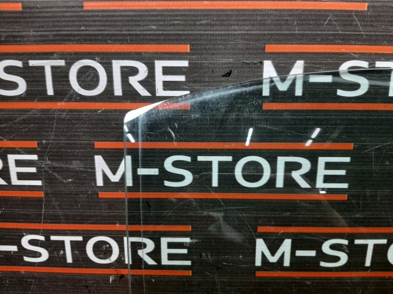 Стекло боковое, 540 рублей, Красноярск