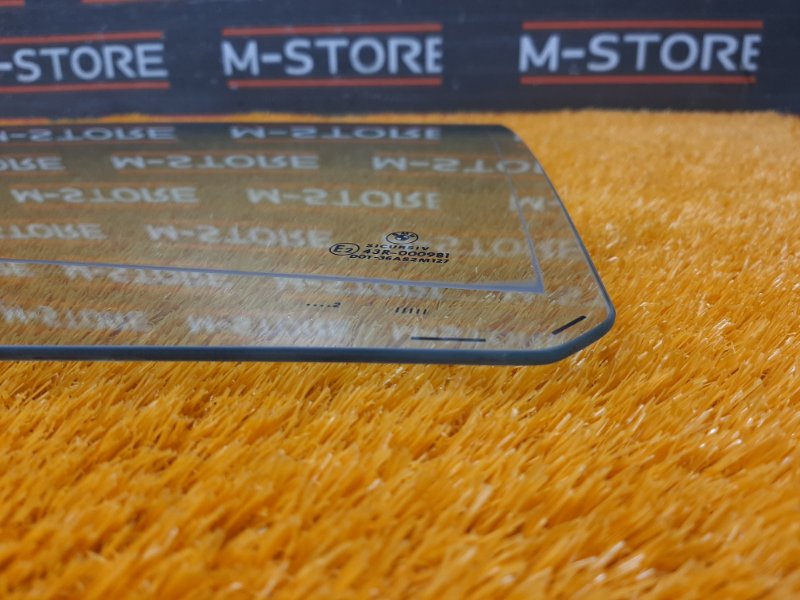 Стекло боковое, 540 рублей, Красноярск