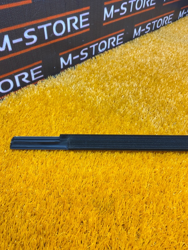 Молдинг стекла внешний, 980 рублей, Красноярск