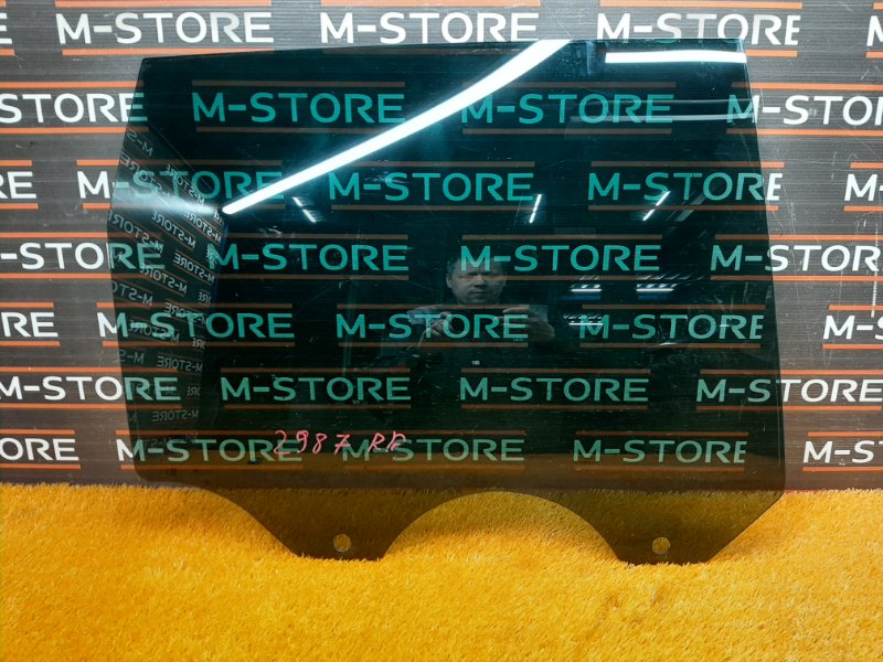 Стекло боковое, 540 рублей, Красноярск