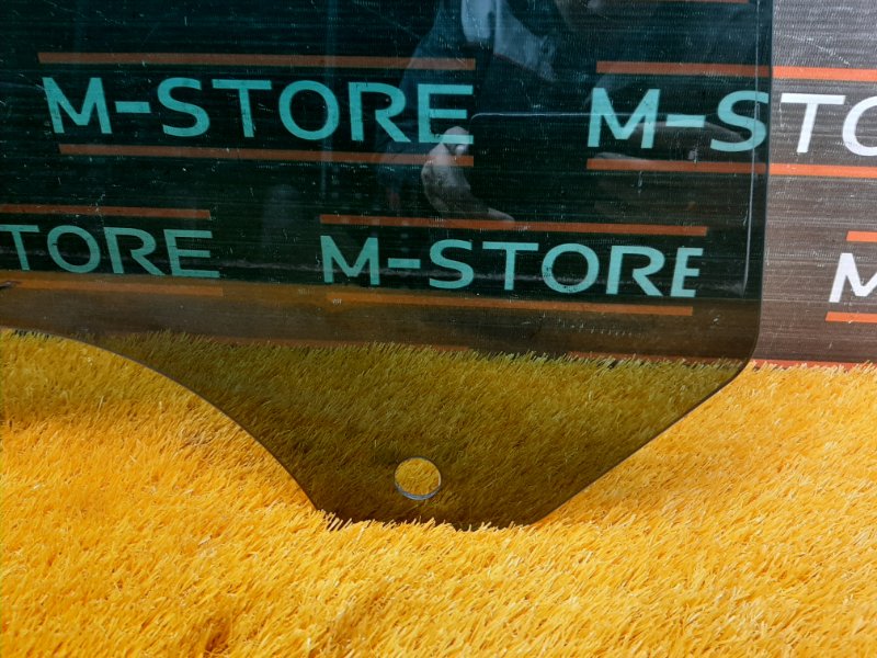 Стекло боковое, 540 рублей, Красноярск