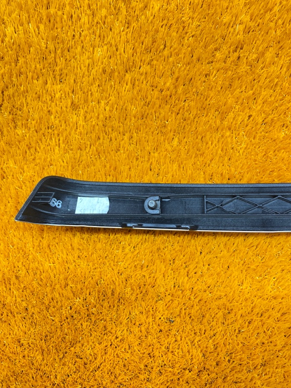 Молдинг стекла внешний, 670 рублей, Красноярск