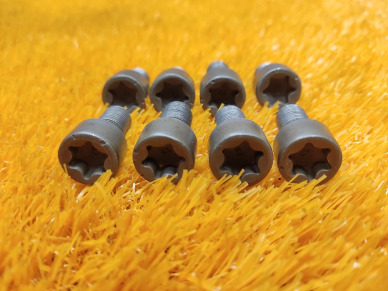 Болт маховика, 510 рублей, Красноярск