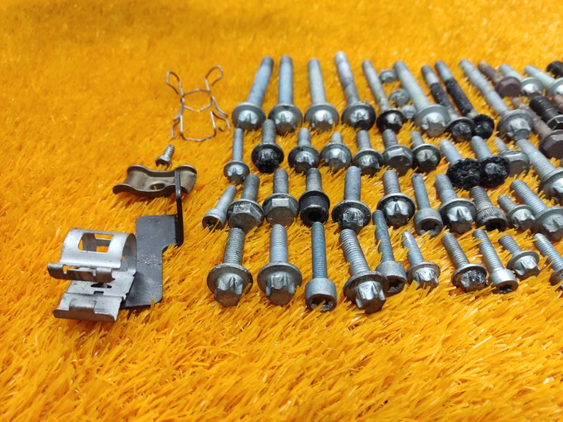 Болты и гайки ДВС, 630 рублей, Красноярск