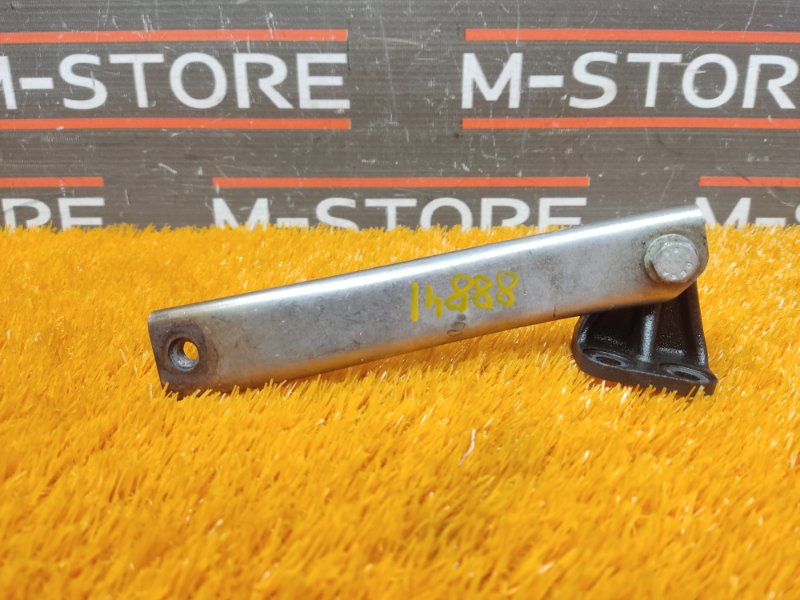 Кронштейн выпускного коллектора, 300 рублей, Красноярск