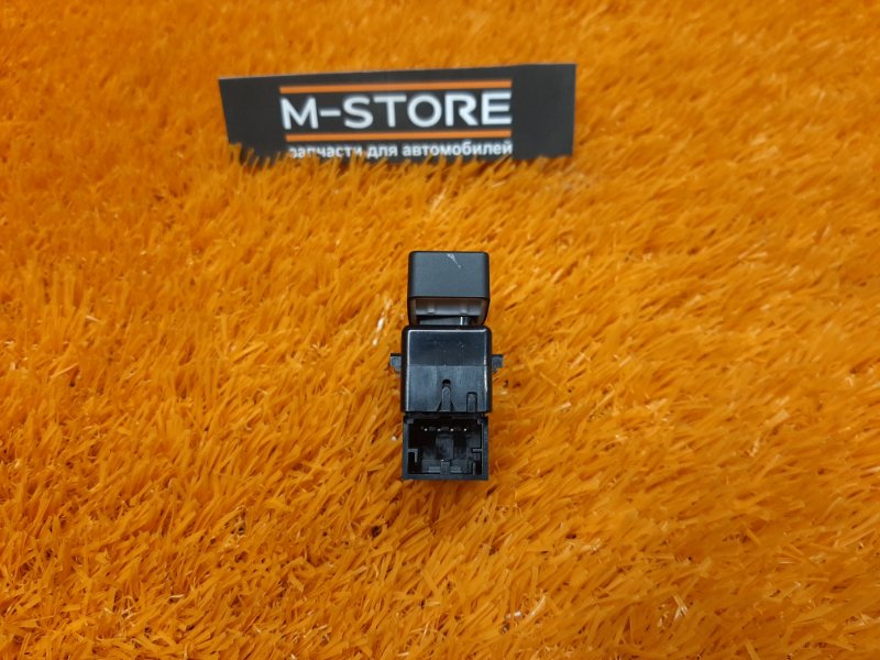 Кнопка центрального замка, 100 рублей, Красноярск