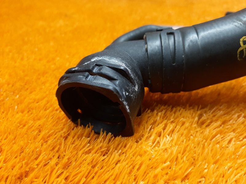 Патрубок радиатора верхний, 1400 рублей, Красноярск