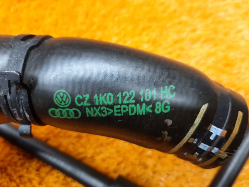 Патрубок радиатора верхний, 1400 рублей, Красноярск