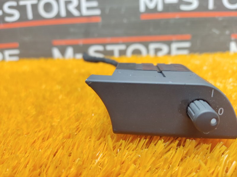 Кнопка корректора фар, 190 рублей, Красноярск