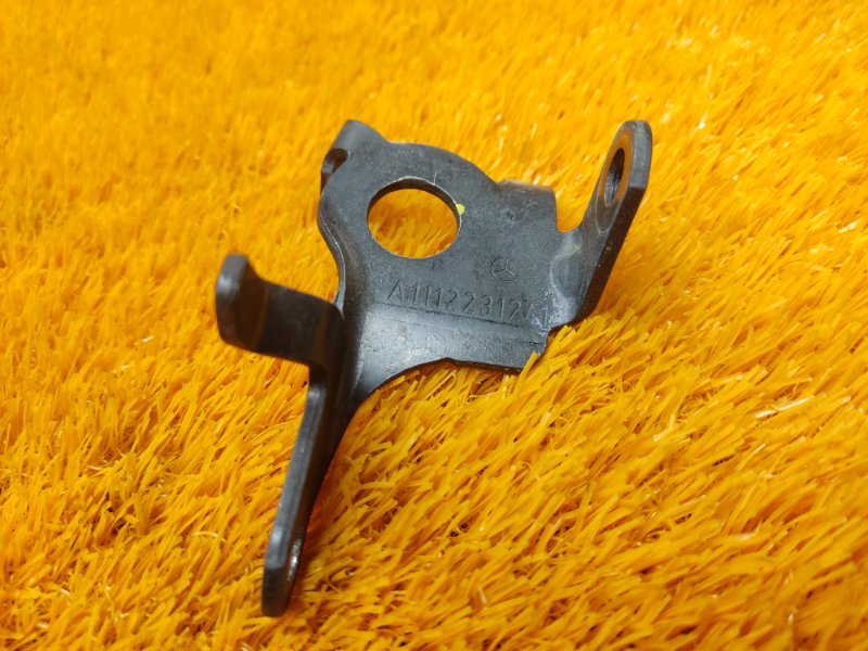 кронштейн, 300 рублей, Красноярск