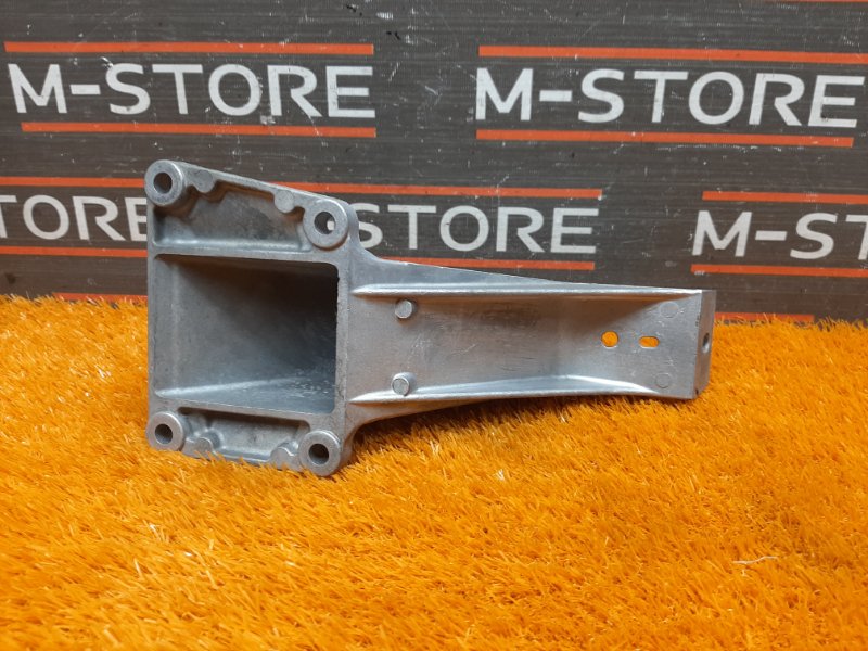 Кронштейн подушки двигателя, 810 рублей, Красноярск