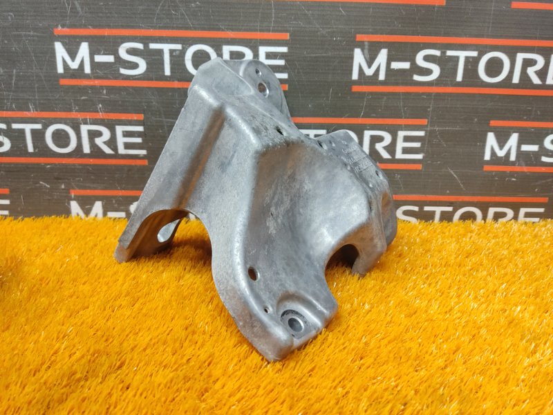 Кронштейн подушки двигателя, 930 рублей, Красноярск