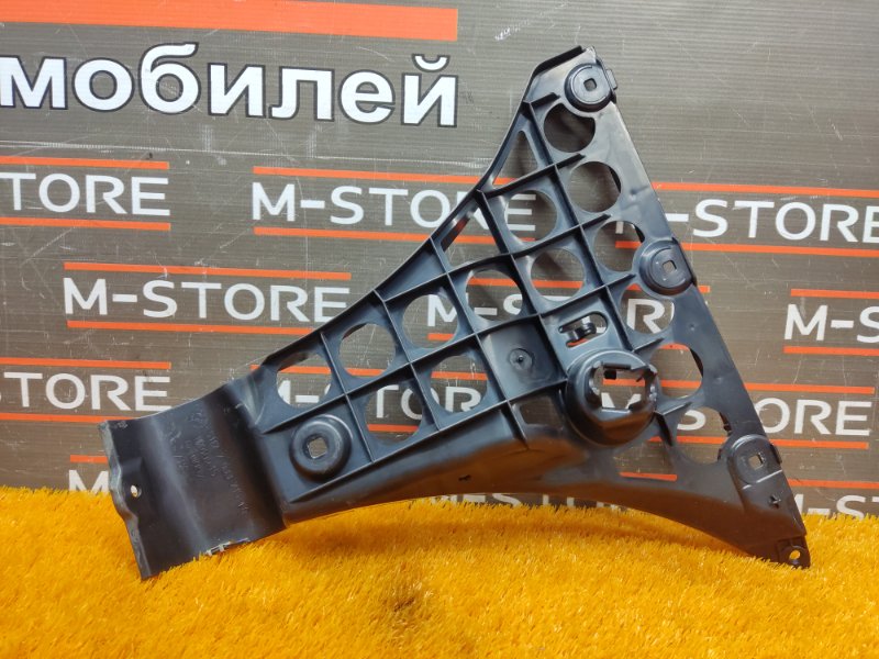 крепление бампера, 400 рублей, Красноярск