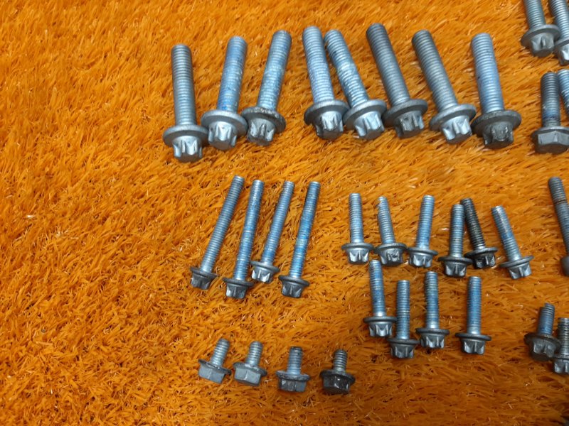 Болты и гайки ДВС, 750 рублей, Красноярск