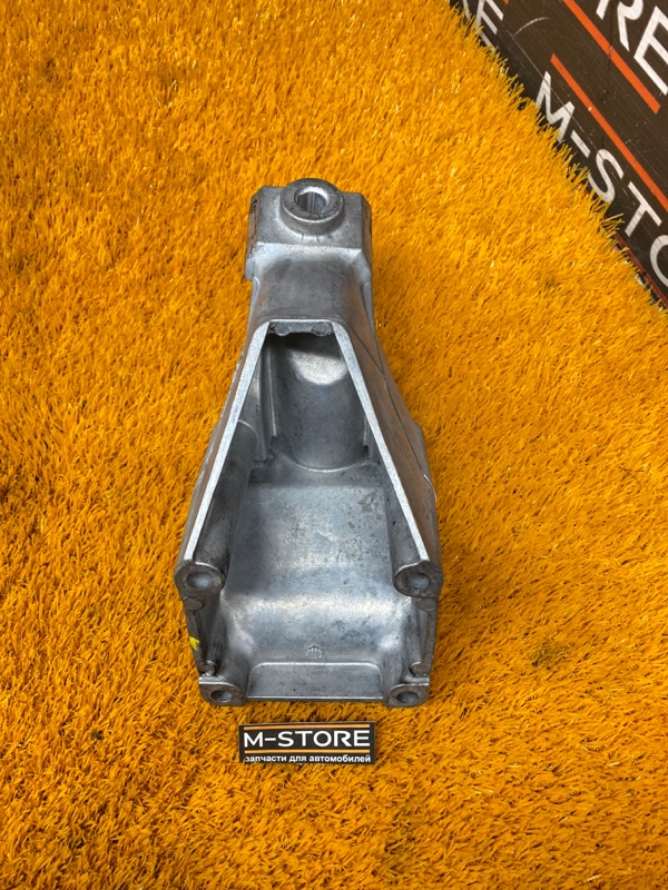 Кронштейн подушки двигателя, 1220 рублей, Красноярск