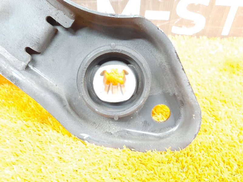 Балка поперечная (подрамник), 1500 рублей, Красноярск