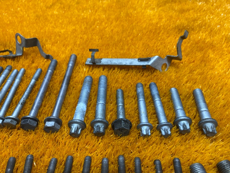 Болты и гайки ДВС, 750 рублей, Красноярск