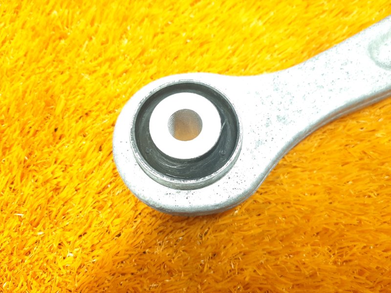 Рычаг подвески верхний, 500 рублей, Красноярск