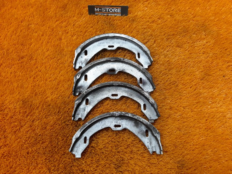 Колодки ручника, 1000 рублей, Красноярск