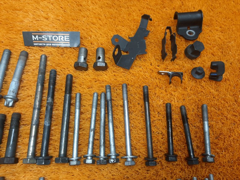 Болты и гайки ДВС, 930 рублей, Красноярск