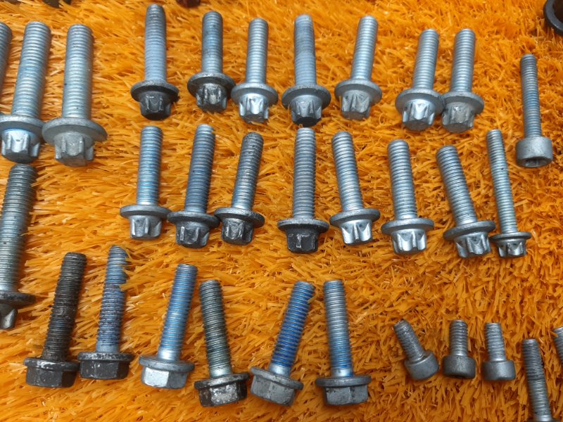 Болты и гайки ДВС, 630 рублей, Красноярск