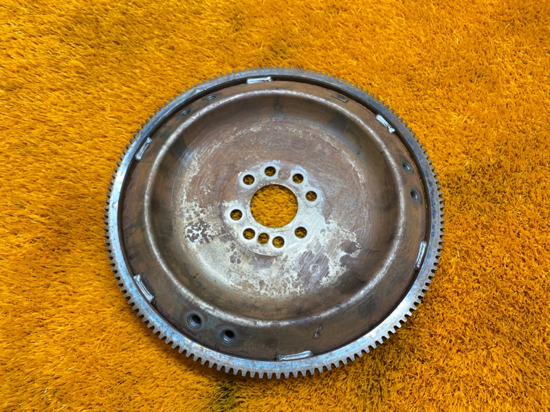 маховик, 670 рублей, Красноярск