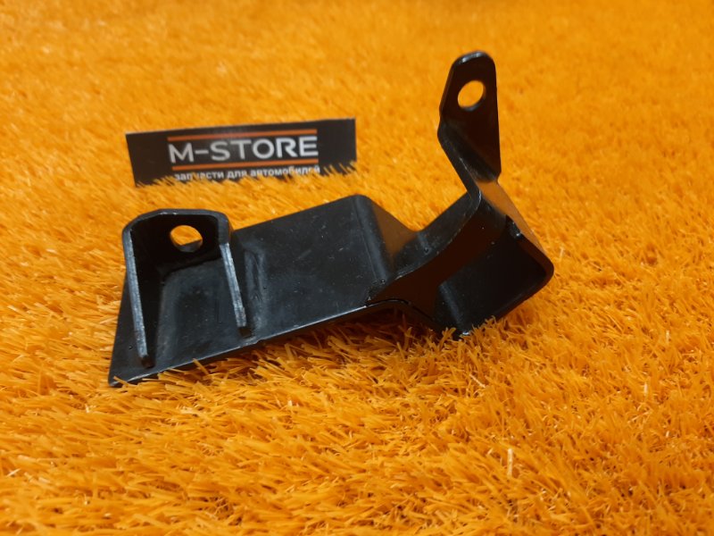 кронштейн, 300 рублей, Красноярск